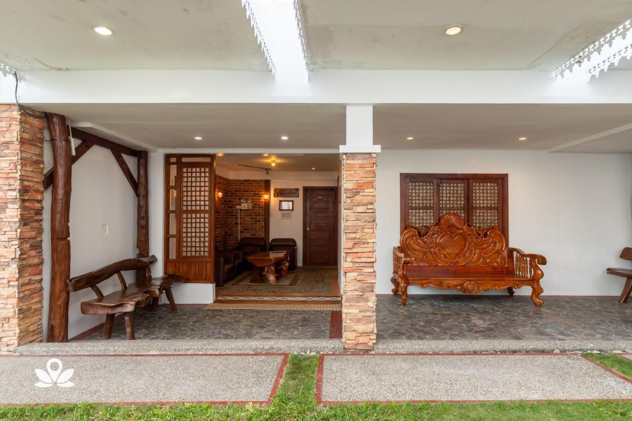 Zen Rooms Casa Lorenzo Legazpi Exterior foto